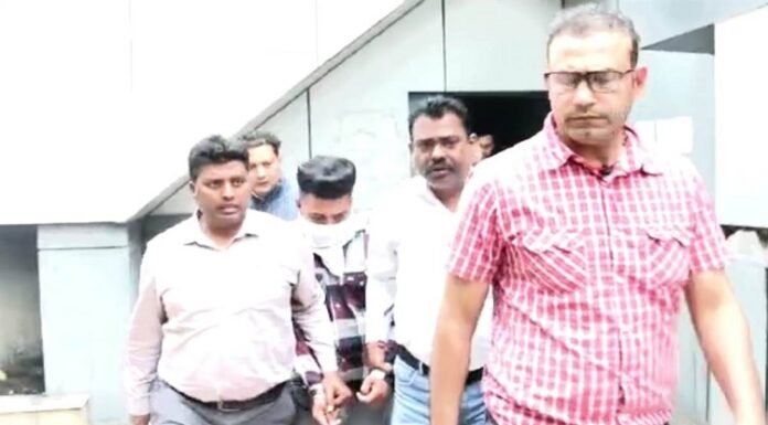 20 ਹਜ਼ਾਰ ਦੀ ਰਿਸ਼ਵਤ ਲੈਣ ਦੇ ਆਰੋਪ ‘ਚ ਵਸੀਕਾ ਨਵੀਸ ਗ੍ਰਿਫ਼ਤਾਰ, ਰਜਿਸਟਰੀ ਬਣਵਾਉਣ ਦੇ ਨਾਂ ‘ਤੇ ਮੰਗਦਾ ਸੀ ਪੈਸੇ