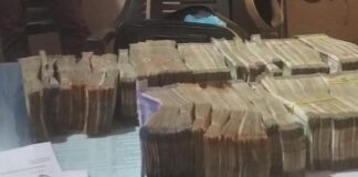 ਮੁਕਤਸਰ ‘ਚ ਫਾਜ਼ਿਲਕਾ ਦੇ ਡਰਾਈਵਰ ਦੀ ਰੋਕੀ ਕਾਰ, ਨੋਟਾਂ ਦੀਆਂ ਥੱਦੀਆਂ ਵੇਖ ਪੁਲਿਸ ਰਹਿ ਗਈ ਹੱਕਾ-ਬੱਕਾ, ਪੜ੍ਹੋ ਪੂਰਾ ਮਾਮਲਾ