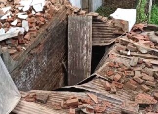 ਛੱਤ ਦਾ ਗਾਰਡਰ ਮਾਂ-ਪੁੱਤ ‘ਤੇ ਡਿੱਗਾ, ਔਰਤ ਦੀ ਹਾਲਤ ਨਾਜ਼ੁਕ, 4 ਸਾਲ ਦਾ ਬੱਚਾ ਜ਼ਖਮੀ, ਪਿਆ ਚੀਕ-ਚਿਹਾੜਾ