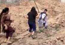 ਜ਼ੀਰਕਪੁਰ : ਪਲਾਟ ਵੇਚਣ ਦੇ ਵਿਰੋਧ ‘ਚ ਧਰਨੇ ‘ਤੇ ਬੈਠੀਆਂ ਔਰਤਾਂ ‘ਤੇ ਕਾਲੋਨਾਈਜ਼ਰ ਦੀ ਪਤਨੀ ਤੇ ਬੇਟੀ ਨੇ ਚੜ੍ਹਾਈ ਕਾਰ, ਇਕ ਦੀ ਕੁਚਲੀ ਗਈ ਲੱਤ
