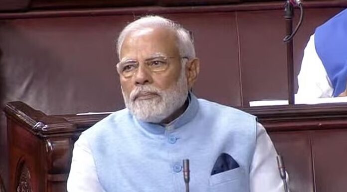 ਕਬਾੜ ਦੀ ਪਲਾਸਟਿਕ ਤੋਂ ਬਣੀ ਹੈ ਮੋਦੀ ਦੀ ਇਹ ਖਾਸ ਜੈਕੇਟ, ਕੀਮਤ ਜਾਣ ਕੇ ਹੋ ਜਾਵੋਗੇ ਹੈਰਾਨ