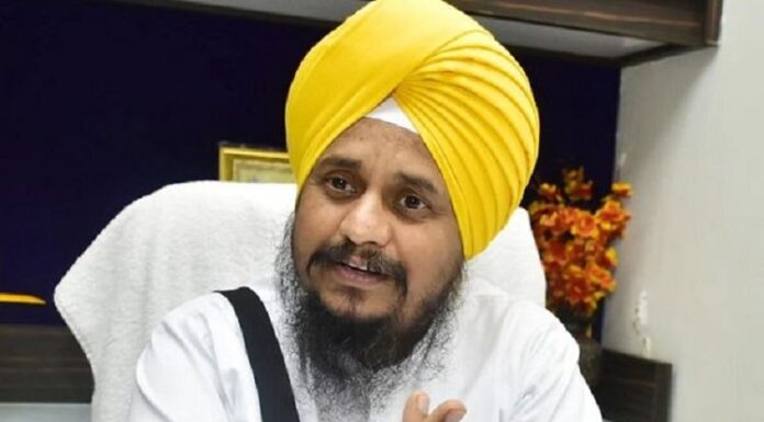 ਅਜਨਾਲਾ ਪ੍ਰਦਰਸ਼ਨ ‘ਚ ਪਾਵਨ ਸਰੂਪ ਲਿਜਾਣ ਦੇ ਮਾਮਲੇ ‘ਚ ਜਥੇਦਾਰ ਹਰਪ੍ਰੀਤ ਵੱਲੋਂ ਸਬ-ਕਮੇਟੀ ਦਾ ਗਠਨ