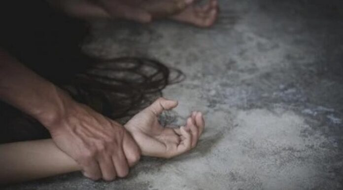 ਚੰਡੀਗੜ੍ਹ : ਹਿਮਾਚਲ ਦੀ ਲੜਕੀ ਨੂੰ ਨੌਕਰੀ ਤੋਂ ਕੱਢਣ ਦੀ ਧਮਕੀ ਦੇ ਕੇ ਸੈਲੂਨ ਮੁਲਾਜ਼ਮ ਨੇ ਲੁੱਟੀ ਇੱਜ਼ਤ