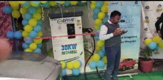 ਪੰਜਾਬ ਦੇ ਪੈਟਰੋਲ ਪੰਪਾਂ ‘ਤੇ ਇਲੈਕਟ੍ਰੀਕਲ ਕਾਰ ਚਾਰਜਿੰਗ ਸਿਸਟਮ ਸ਼ੁਰੂ, ਨਕਦ ਨਹੀਂ, BPCL ਐਪ ਰਾਹੀਂ ਹੋਵੇਗਾ ਡਿਜੀਟਲ ਭੁਗਤਾਨ