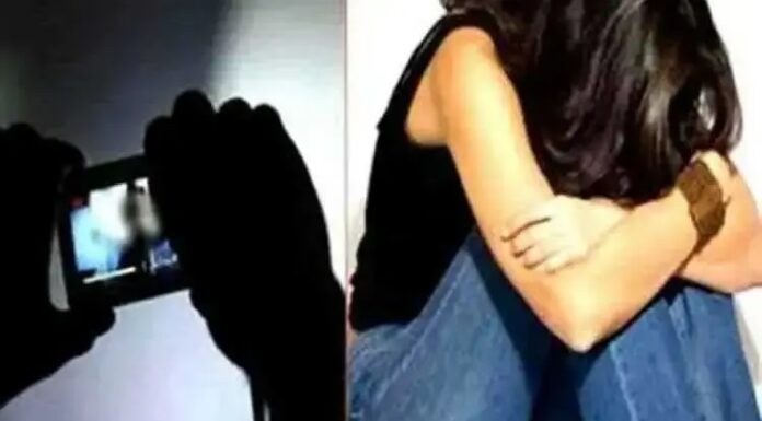 ਬਲੈਕਮੇਲ ਕਰਕੇ ਨਾਬਾਲਗਾ ਨਾਲ ਜਬਰ-ਜ਼ਨਾਹ ਕਰਨ ਵਾਲਾ ਨੌਜਵਾਨ ਗ੍ਰਿਫ਼ਤਾਰ, ਬਣਾਈ ਅਸ਼ਲੀਲ ਵੀਡੀਓ