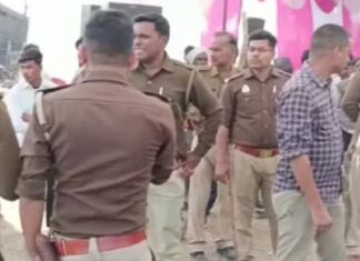 ਪਤਨੀ ਨੇ ਮਜ਼ਾਕ ‘ਚ ਕਿਹਾ- ਆ ਮੁੰਡਾ ਕਿਹੜਾ ਤੇਰਾ ਆ, ਪਤੀ ਨੇ ਪਤਨੀ ਕੁਹਾੜੀ ਨਾਲ ਵੱਢੀ, ਮਾਸੂਮ ਨੂੰ ਪਾਣੀ ‘ਚ ਡੁਬੋਇਆ