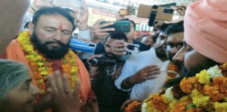 ਪਟਿਆਲਾ : ਪੰਚਾਨੰਦ ਗਿਰੀ ਮਹਾਰਾਜ ਦੀ ਮੌਤ ਤੋਂ ਬਾਅਦ ਗੱਦੀ ਦਾ ਵਿਵਾਦ ਭਖਿਆ, ਦੋਵਾਂ ਧੜਿਆਂ ਨੇ ਥਾਪੇ ਆਪੋ-ਆਪਣੇ ਗੱਦੀਨਸ਼ੀਨ