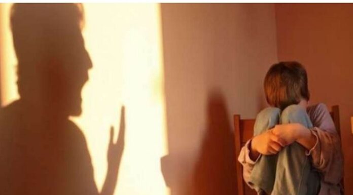 ਲੁਧਿਆਣਾ : ਟਿਊਸ਼ਨ ਸੈਂਟਰ ‘ਚ ਮਾਸਟਰ ਨੇ 8ਵੀਂ ਜਮਾਤ ਦੇ ਵਿਦਿਆਰਥੀ ਦਾ ਪਾੜਿਆ ਸਿਰ, ਦੋਸਤ ਨਾਲ ਗੱਲ ਕਰਨ ‘ਤੇ ਗੁੱਸੇ ‘ਚ ਆਇਆ ਟੀਚਰ