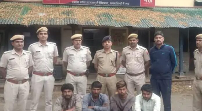 ਨਾਜਾਇਜ਼ ਸਬੰਧਾਂ ਕਾਰਨ ਕੁਚਲਿਆ ਦਲਿਤ ਨੌਜਵਾਨ ਦਾ ਸਿਰ : ਇਕ ਮੁਲਜ਼ਮ ਦੀ ਪਤਨੀ ਨਾਲ ਪ੍ਰੇਮ ਸਬੰਧ ਸਨ, 3 ਦੋਸਤਾਂ ਨਾਲ ਮਿਲ ਕੇ ਕੀਤਾ ਕਤਲ