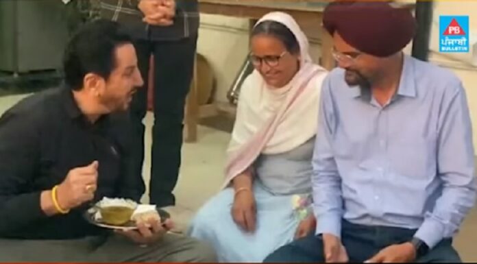 ਸਿੱਧੂ ਮੂਸੇਵਾਲਾ ਦੇ ਘਰ ਪੁੱਜੇ ਗੁਰਦਾਸ ਮਾਨ, ਚੁੱਲ੍ਹੇ ‘ਤੇ ਪੱਕੀ ਰੋਟੀ ਖਾ ਕੇ ਸਿੱਧੂ ਨਾਲ ਕੀਤਾ ਵਾਅਦਾ ਨਿਭਾਇਆ