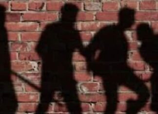 ਲੜਾਈ ‘ਚ ਦੂਜੀ ਧਿਰ ਦਾ ਸਾਥ ਦੇਣ ‘ਤੇ ਨੌਜਵਾਨ ਦਾ ਵੱਢਿਆ ਅੰਗੂਠਾ, ਹਾਲਤ ਸੀਰੀਅਸ, PGI ਰੈਫਰ