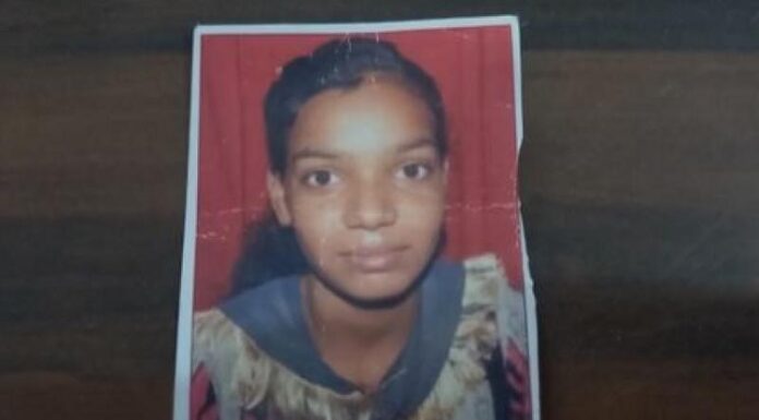 ਅੰਮ੍ਰਿਤਸਰ : ਨੌਜਵਾਨਾਂ ਦੇ ਭੱਦੇ ਕੁਮੈਂਟਾਂ ਤੋੋੋਂ ਦੁਖੀ ਕੁੜੀ ਨੇ ਲਗਾਇਆ ਮੌਤ ਨੂੰ ਗਲ਼ੇ, 3 ਮੁੰਡਿਆਂ ‘ਤੇ ਪਰਚਾ ਦਰਜ