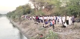 ਪਤੀ-ਪਤਨੀ ਨੇ 5 ਬੱਚਿਆਂ ਸਣੇ ਨਹਿਰ ‘ਚ ਮਾਰੀ ਛਾਲ, ਪੁਲਿਸ ਵੱਲੋਂ ਰੈਸਕਿਊ ਅਪ੍ਰੇਸ਼ਨ ਸ਼ੁਰੂ