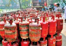 ਮਹਿੰਗਾਈ ਦੀ ਮਾਰ ! ਘਰੇਲੂ ਤੇ ਵਪਾਰਕ LPG ਸਿਲੰਡਰ ਦੀਆਂ ਕੀਮਤਾਂ ‘ਚ ਵਾਧਾ, ਜਾਣੋ ਨਵੀਆਂ ਕੀਮਤਾਂ