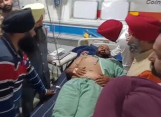 ਗੁਰਦਾਸਪੁਰ : ਵਿਆਹੁਤਾ ਦੇ ਪਿਆਰ ‘ਚ ਪਾਗਲ ਸਾਬਕਾ ਸਰਪੰਚ ਨੇ ਖੁਦ ਨੂੰ ਮਾਰੀ ਗੋਲੀ, ਹਾਲਾਤ ਗੰਭੀਰ