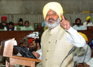 Punjab Budget 2023 : ਬਜਟ ‘ਚ ਮਹਿਲਾਵਾਂ ਨੂੰ ਹਰ ਮਹੀਨੇ ਇਕ ਹਜ਼ਾਰ ਮਿਲਣ ਦਾ ਕਿਤੇ ਜ਼ਿਕਰ ਨਹੀਂ