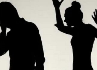 ਹਨੀਮੂਨ ‘ਤੇ ਗਿਆ ਲਾੜਾ ਲਾੜੀ ਦੀ ਥਾਂ ਸਹੇਲੀ ਨਾਲ ਮਾਰਦਾ ਰਿਹਾ ਗੱਲਾਂ, ਲਾੜੀ ਨੇ ਫਿਰ ਜੋ ਕੀਤਾ, ਪੜ੍ਹ ਕੇ ਹੋ ਜਾਓਗੇ ਹੈਰਾਨ