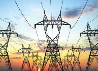 ਬਿਜਲੀ ਦੀ ਮੰਗ ਨੇ ਤੋੜੇ ਸਾਰੇ ਰਿਕਾਰਡ, ਮਾਰਚ ‘ਚ ਹੀ ਲੱਗਣ ਲੱਗੇ ਲੰਮੇ-ਲੰਮੇ ਕੱਟ, ਅੱਗੇ ਚੱਲ ਕੇ ਹੋਰ ਵੀ ਬਦਤਰ ਹੋ ਸਕਦੇ ਨੇ ਹਾਲਾਤ