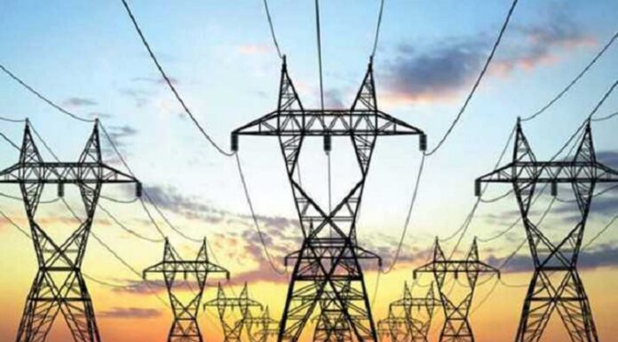 ਬਿਜਲੀ ਦੀ ਮੰਗ ਨੇ ਤੋੜੇ ਸਾਰੇ ਰਿਕਾਰਡ, ਮਾਰਚ ‘ਚ ਹੀ ਲੱਗਣ ਲੱਗੇ ਲੰਮੇ-ਲੰਮੇ ਕੱਟ, ਅੱਗੇ ਚੱਲ ਕੇ ਹੋਰ ਵੀ ਬਦਤਰ ਹੋ ਸਕਦੇ ਨੇ ਹਾਲਾਤ