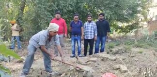 ਅੰਮ੍ਰਿਤਸਰ : ਡਾਕਟਰਾਂ ਦੀ ਲਾਪ੍ਰਵਾਹੀ ਨਾਲ ਹੋਈ ਨਵਜੰਮੇ ਦੀ ਮੌਤ, ਮੈਜਿਸਟ੍ਰੇਟ ਦੇ ਹੁਕਮਾਂ ‘ਤੇ ਕਬਰ ‘ਚੋਂ ਲਾਸ਼ ਕੱਢਵਾ ਕੇ ਪੋਸਟਮਾਰਟਮ ਲਈ ਭੇਜੀ