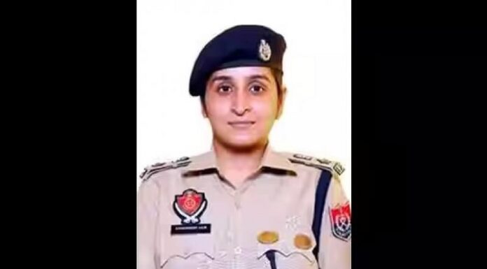 ਚੰਡੀਗੜ੍ਹ ਦੇ ਨਵੇਂ SSP ਨੇ ਸੰਭਾਲਿਆ ਅਹੁਦਾ : 2013 ਬੈਚ ਦੀ ਆਈ.ਪੀ.ਐਸ. ਹਨ ਕੰਵਰਦੀਪ ਕੌਰ