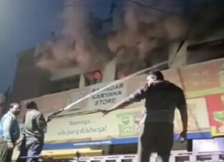 ਲੁਧਿਆਣਾ : ਕਰਿਆਨਾ ਸਟੋਰ ‘ਚ ਲੱਗੀ ਭਿਆਨਕ ਅੱਗ ਨੇ ਸਾੜਿਆ ਲੱਖਾਂ ਦਾ ਸਾਮਾਨ