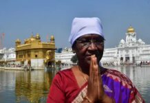 ਰਾਸ਼ਟਰਪਤੀ ਦ੍ਰੋਪਦੀ ਮੁਰਮੂ ਅੰਮ੍ਰਿਤਸਰ ‘ਚ : ਹਰਿਮੰਦਰ ਸਾਹਿਬ ਵਿਖੇ ਮੱਥਾ ਟੇਕਿਆ, SGPC ਨੇ ਬੰਦੀ ਸਿੱਖਾਂ ਦੀ ਰਿਹਾਈ ਦੀ ਕੀਤੀ ਮੰਗ