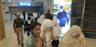 ਲੁਧਿਆਣਾ : ਸਪਾ ਸੈਂਟਰ ’ਚ ਚੱਲ ਰਿਹਾ ਸੀ ਸੈਕਸ ਰੈਕੇਟ, 6 ਔਰਤਾਂ ਸਣੇ 10 ਜਣੇ ਗ੍ਰਿਫ਼ਤਾਰ, ਦਲਾਲ ਫਰਾਰ