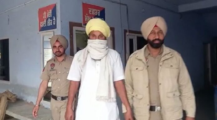 ਤਰਨਤਾਰਨ ‘ਚ ਗੁਰੂ ਗ੍ਰੰਥ ਸਾਹਿਬ ਜੀ ਦੀ ਬੇਅਦਬੀ ਕਰਨ ਵਾਲਾ ਪਾਠੀ ਹੀ ਨਿਕਲਿਆ ਦੋਸ਼ੀ, ਗ੍ਰਿਫਤਾਰ