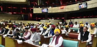 ਬਜਟ ਵਿਚਾਲੇ ਵਿਰੋਧੀਆਂ ਵੱਲੋਂ ਸਦਨ ’ਚ ਹੰਗਾਮਾ, ਕਾਂਗਰਸ ਨੇ ਕੀਤਾ ਵਾਕਆਊਟ