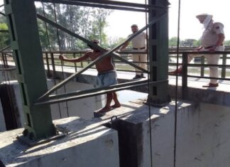 ਪਿੰਡ ਕਾਂਜਲੀ ‘ਚ ਔਰਤ ਨੇ ਵੇਈਂ ਨਹਿਰ ‘ਚ ਮਾਰੀ ਛਾਲ, ਗੋਤਾਖੋਰਾਂ ਵੱਲੋਂ ਭਾਲ ਜਾਰੀ