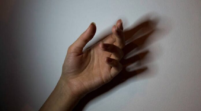 ਬੀਮਾਰੀ ਤੋਂ ਪ੍ਰੇਸ਼ਾਨ 2 ਭੈਣਾਂ ਨੇ ਦਿੱਤੀ ਜਾਨ, ਪਰਿਵਾਰ ਦਾ ਰੋ-ਰੋ ਬੁਰਾ ਹਾਲ