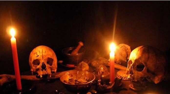 ਲੁਧਿਆਣਾ : ਘਰੇਲੂ ਕਲੇਸ਼ ਮਿਟਾਉਣ ਲਈ ਮਾਪਿਆਂ ਨੇ 5 ਸਾਲ ਦੀ ਬੱਚੀ ਨਾਰੀਅਲ ਸਮੇਤ ਨਹਿਰ ‘ਚ ਰੋੜ੍ਹੀ, ਸਾਧ ਦੇ ਕਹਿਣ ‘ਤੇ ਦਿੱਤੀ ਬਲੀ