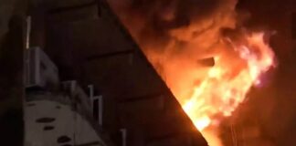 ਹੈਦਰਾਬਾਦ : ਵਪਾਰਕ ਕੰਪਲੈਕਸ ‘ਚ ਸ਼ਾਰਟ-ਸਰਕਟ ਨਾਲ ਲੱਗੀ ਭਿਆਨਕ ਅੱਗ, 4 ਲੜਕੀਆਂ ਤੇ 2 ਲੜਕੇ ਦਮ ਘੁਟਣ ਨਾਲ ਮਰੇ