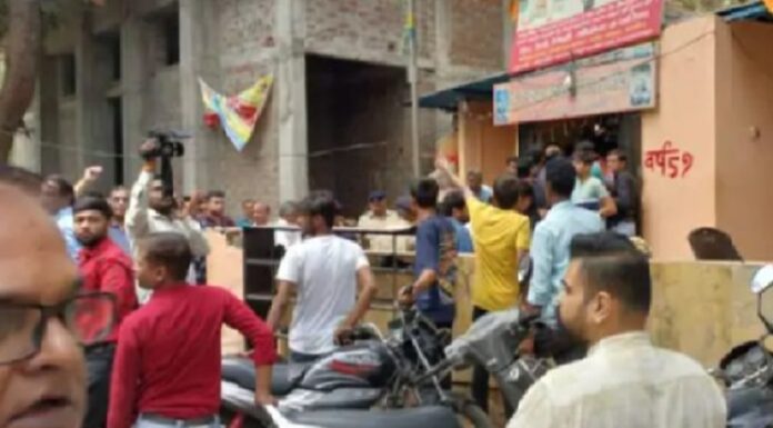 ਰਾਮਨੌਮੀ ਮੌਕੇ ਡਿੱਗੀ ਮੰਦਰ ਦੀ ਛੱਤ, 25 ਸ਼ਰਧਾਲੂਆਂ ਦੇ ਜ਼ਖਮੀ ਹੋਣ ਦਾ ਖਦਸ਼ਾ