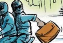 ਤੇਜ਼ਧਾਰ ਹਥਿਆਰਾਂ ਦੀ ਨੋਕ ‘ਤੇ ਮੱਝਾਂ ਦੇ ਵਪਾਰੀ ਤੋਂ ਲੁੱਟੇ ਸਾਢੇ 64 ਹਜ਼ਾਰ, ਬਾਈਕ ਸਵਾਰਾਂ ਦਿੱਤਾ ਵਾਰਦਾਤ ਨੂੰ ਅੰਜਾਮ