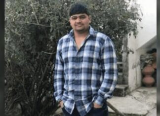 ਵਿਦੇਸ਼ ‘ਚ ਲੁਕਿਆ ਗੈਂਗਸਟਰ ਦੀਪਕ ਬਾਕਸਰ ਗ੍ਰਿਫ਼ਤਾਰ, ਹੱਤਿਆ ਸਮੇਤ ਕਈ ਮਾਮਲਿਆਂ ‘ਚ ਸੀ ਲੋੜੀਂਦਾ