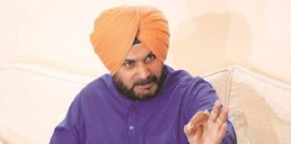 ਜ਼ੈੱਡ ਪਲੱਸ ਸੁਰੱਖਿਆ ਬਹਾਲੀ ਲਈ ਹਾਈਕੋਰਟ ਪੁੱਜੇ ਨਵਜੋਤ ਸਿੱਧੂ, ਜਾਨ ਨੂੰ ਦੱਸਿਆ ਖਤਰਾ