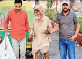 ਮੱਧ ਪ੍ਰਦੇਸ਼ : ਧੋਖੇ ਨਾਲ ਪੁੱਤ ਨੇ ਪਿਤਾ ਦੀ 4 ਕਿੱਲੇ ਜ਼ਮੀਨ ਆਪਣੇ ਨਾਂ ਕਰਵਾਈ, ਘੁਮਾਉਣ ਬਹਾਨੇ ਬਜ਼ੁਰਗ ਬਾਪ ਨੂੰ ਰੇਲਵੇ ਸਟੇਸ਼ਨ ‘ਤੇ ਛੱਡ ਕੇ ਭੱਜਿਆ