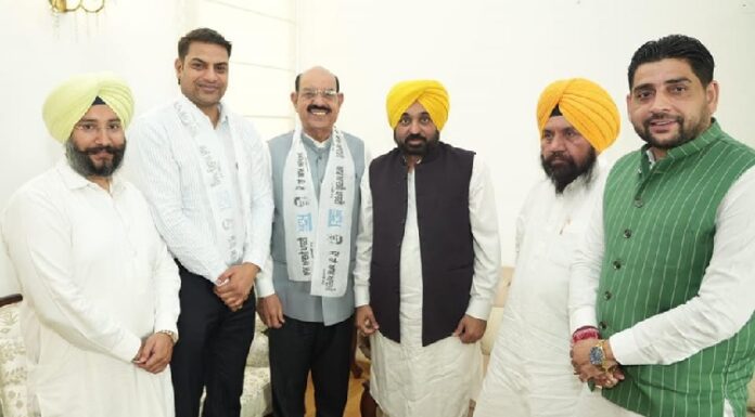 ਵੱਡੀ ਖਬਰ : ਭਾਜਪਾ ਆਗੂ ਮੋਹਿੰਦਰ ਭਗਤ ਆਪ ‘ਚ ਹੋਏ ਸ਼ਾਮਲ