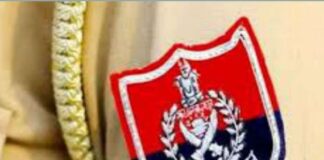 ਹੁਸ਼ਿਆਰਪੁਰ : ਕਿਰਾਏ ਦੀ ਕੋਠੀ ‘ਚ SHO ਲਿਆਇਆ ਔਰਤ, ਮੁਹੱਲਾ ਹੋਇਆ ਇਕੱਠਾ, ਹੰਗਾਮਾ