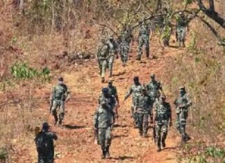 ਬ੍ਰੇਕਿੰਗ : ਛੱਤੀਸਗੜ੍ਹ ‘ਚ ਵੱਡਾ ਨਕਸਲੀ ਹਮਲਾ, 11 ਜਵਾਨ ਸ਼ਹੀਦ