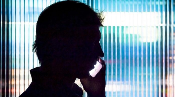 ਗੁਰਦਾਸਪੁਰ ‘ਚ ਵੱਡੀ ਠੱਗੀ : ਵਿਦੇਸ਼ ਰਹਿੰਦਾ ਭੂਆ ਦਾ ਜਵਾਈ ਬੋਲ ਬਜ਼ੁਰਗ ਤੋਂ 10 ਲੱਖ ਖਾਤੇ ‘ਚ ਕਰਵਾਏ ਟਰਾਂਸਫਰ