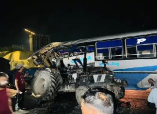 ਸਵਾਰੀਆਂ ਨਾਲ ਭਰੀ ਬੱਸ ਤੇ ਟਰੈਕਟਰ-ਟਰਾਲੀ ਦੀ ਹੋਈ ਭਿਆਨਕ ਟੱਕਰ, 12 ਲੋਕ ਗੰਭੀਰ ਜ਼ਖਮੀ