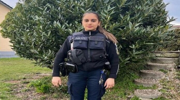 ਜਰਮਨੀ ਪੁਲਿਸ ‘ਚ ਭਰਤੀ ਹੋਈ 20 ਸਾਲ ਦੀ ਪੰਜਾਬਣ, ਪਰਿਵਾਰ ‘ਚ ਖੁਸ਼ੀ ਦਾ ਮਾਹੌਲ