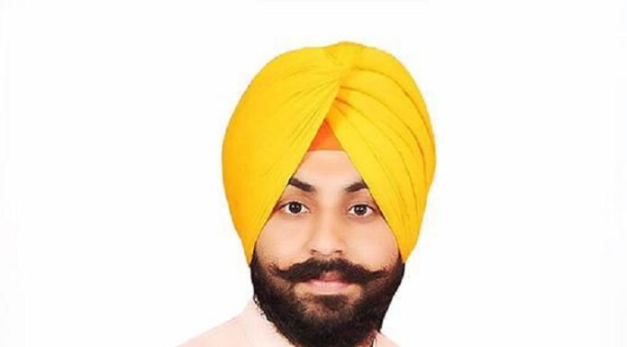 ਅਹਿਮ ਖਬਰ : ਸਰਕਾਰੀ ਹਦਾਇਤਾਂ ਦੀ ਪਾਲਣਾ ਨਾ ਕਰਨ ਵਾਲੇ 30 ਸਕੂਲਾਂ ਨੂੰ ਨੋਟਿਸ ਜਾਰੀ