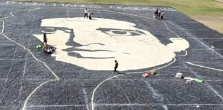 ਸੋਨੂੰ ਸੂਦ ਲਈ ਪ੍ਰਸ਼ੰਸਕਾਂ ਦਾ ਪਿਆਰ : 2500 ਕਿਲੋ ਚੌਲਾਂ ਨਾਲ ਬਣਾਈ ਕੋਰੋਨਾ ਯੋਧਾ ਦੀ ਤਸਵੀਰ