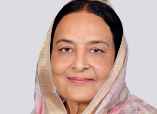 ਜਲੰਧਰ ਲੋਕ ਸਭਾ ਜ਼ਿਮਨੀ ਚੋਣ: ਕਾਂਗਰਸੀ ਉਮੀਦਵਾਰ ਕਰਮਜੀਤ ਕੌਰ ਨਾਮਜ਼ਦਗੀ ਦਾਖਲ ਕਰਨ ਪੁੱਜੇ