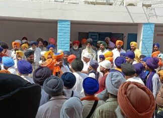 ਮੋਰਿੰਡਾ ਬੇਅਦਬੀ ਮਾਮਲਾ : ਪ੍ਰਸ਼ਾਸਨ ਦੇ ਭਰੇਸੋ ਤੋਂ ਬਾਅਦ ਸੰਗਤ ਨੇ ਚੁੱਕਿਆ ਧਰਨਾ