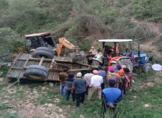 ਸ੍ਰੀ ਖੁਰਾਲਗੜ੍ਹ ਸਾਹਿਬ ਲੰਗਰ ਦਾ ਸਾਮਾਨ ਲਿਜਾ ਰਹੀ ਟਰਾਲੀ ਪਲਟੀ, 3 ਸ਼ਰਧਾਲੂਆਂ ਦੀ ਮੌਤ